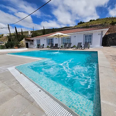 ヴィラ La Paz Con Piscina Y Yacuzzy Integrado アデヘ